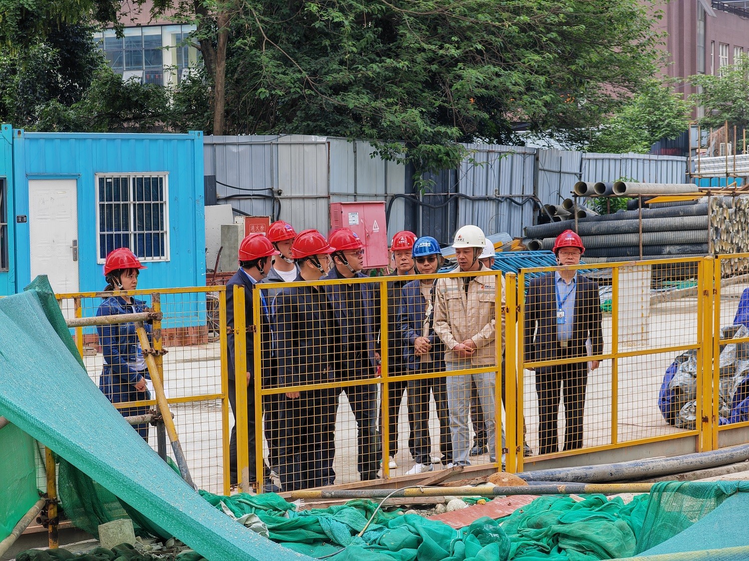 1682564751645132.jpg 1682564751645132.jpg